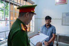 Khởi tố tài xế xe đầu kéo đi ngược chiều gây tai nạn chết người